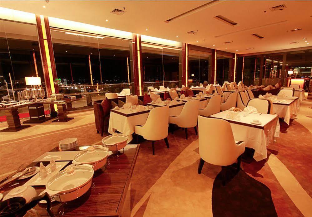 Royal Asnof Hotel Pekanbaru Eksteriør bilde