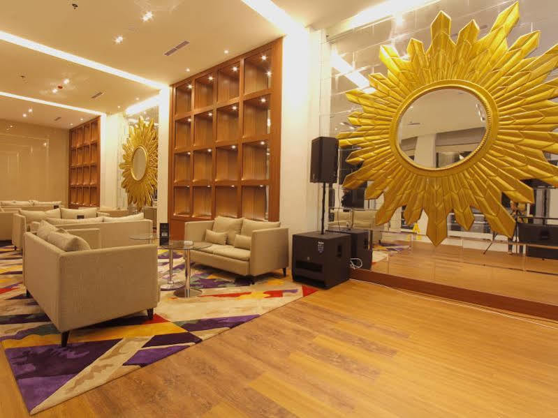 Royal Asnof Hotel Pekanbaru Eksteriør bilde